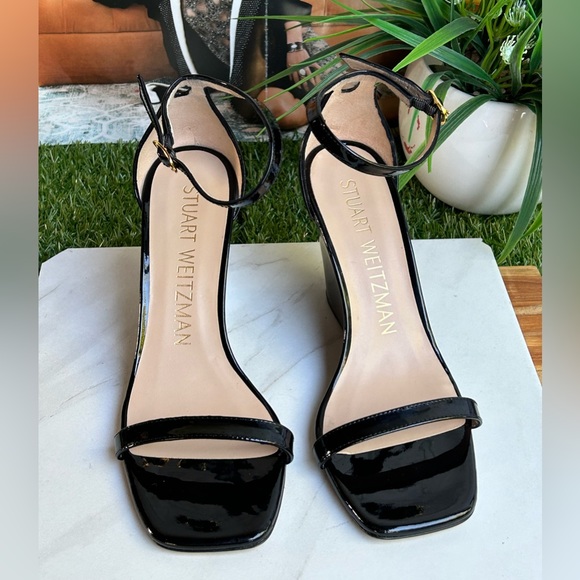 STUART WEITZMAN NUDISTCURVE 50
WEDGE women size 7 B store display - Picture 8 of 12